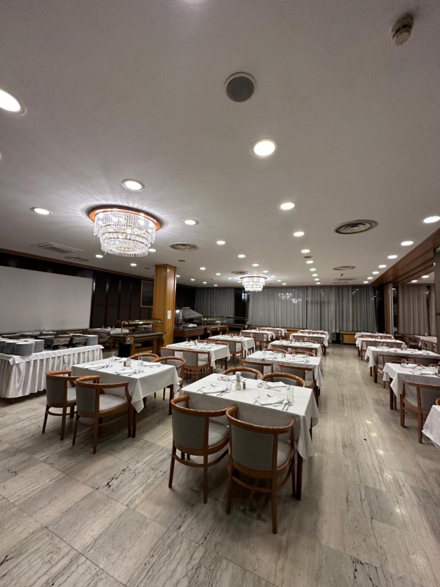 โฮเต็ล ฮอลิเดย์ Hotel ซาราเยโว ภายนอก รูปภาพ