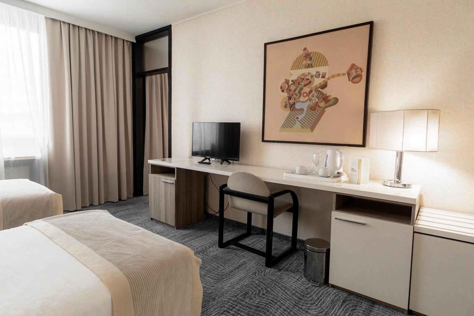 โฮเต็ล ฮอลิเดย์ Hotel ซาราเยโว ภายนอก รูปภาพ